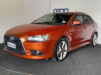 Mitsubishi Galant 2011 photo 4
