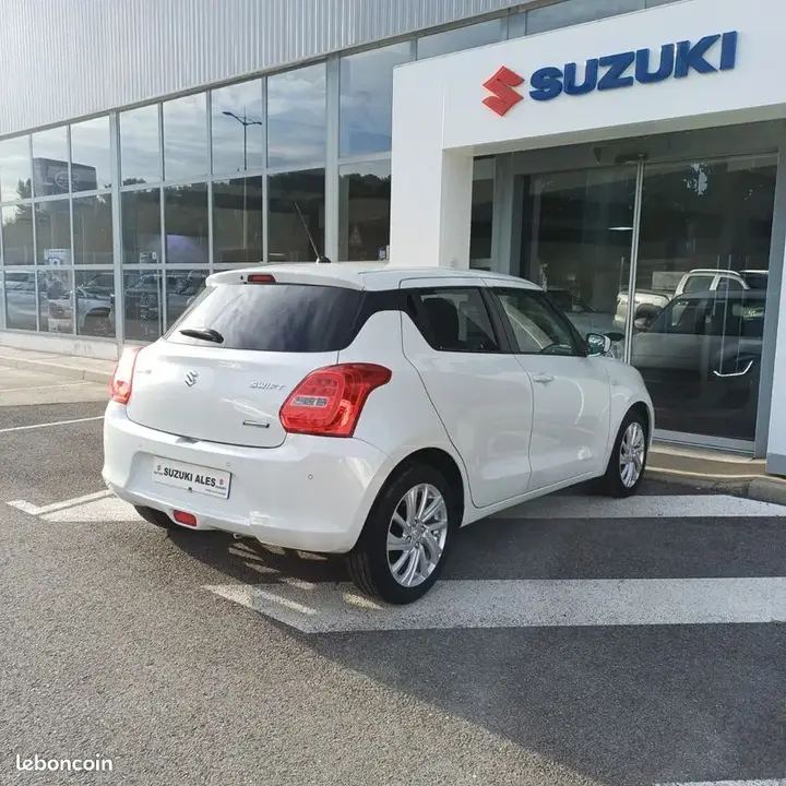 Suzuki Swift 2020 photo 5