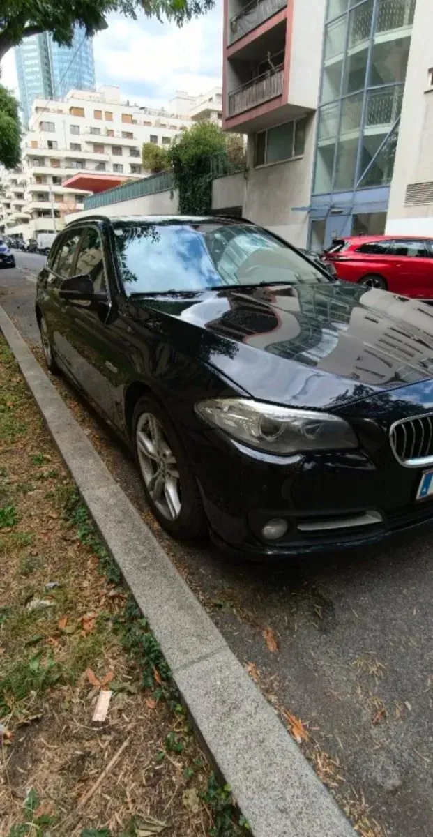 BMW 5 Series 2016 photo 2