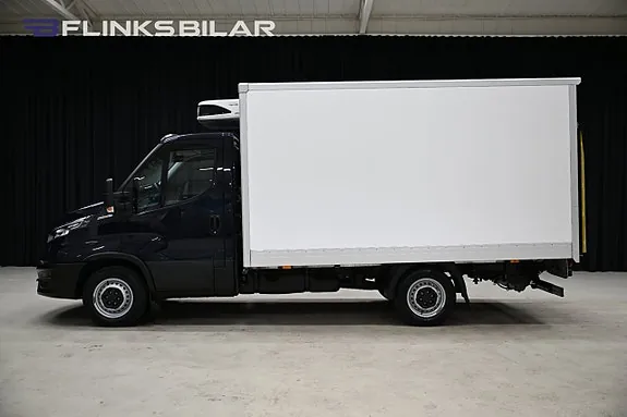 Iveco Daily 2023 photo 2
