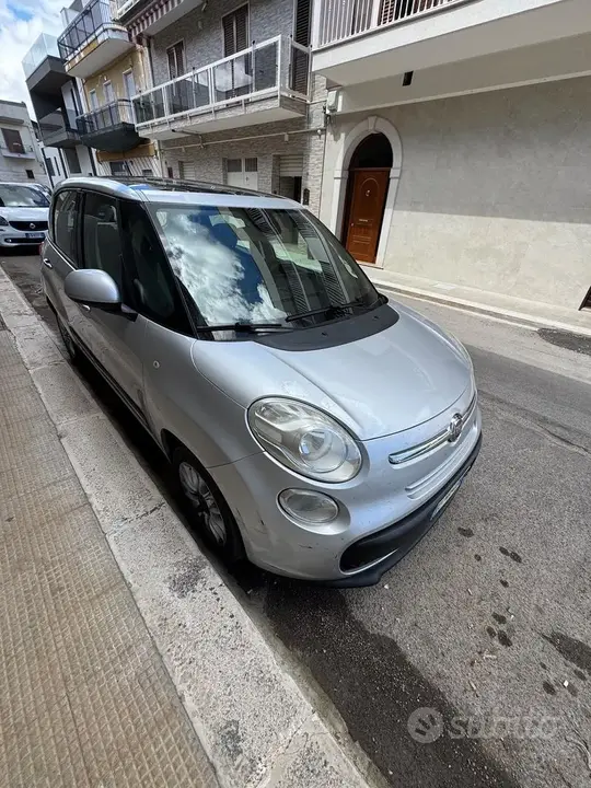 Fiat 500L 2014 photo 2
