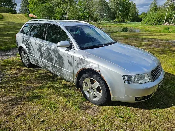 Audi A4 2004 photo 4