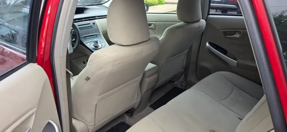 Toyota Prius 2012 photo 4