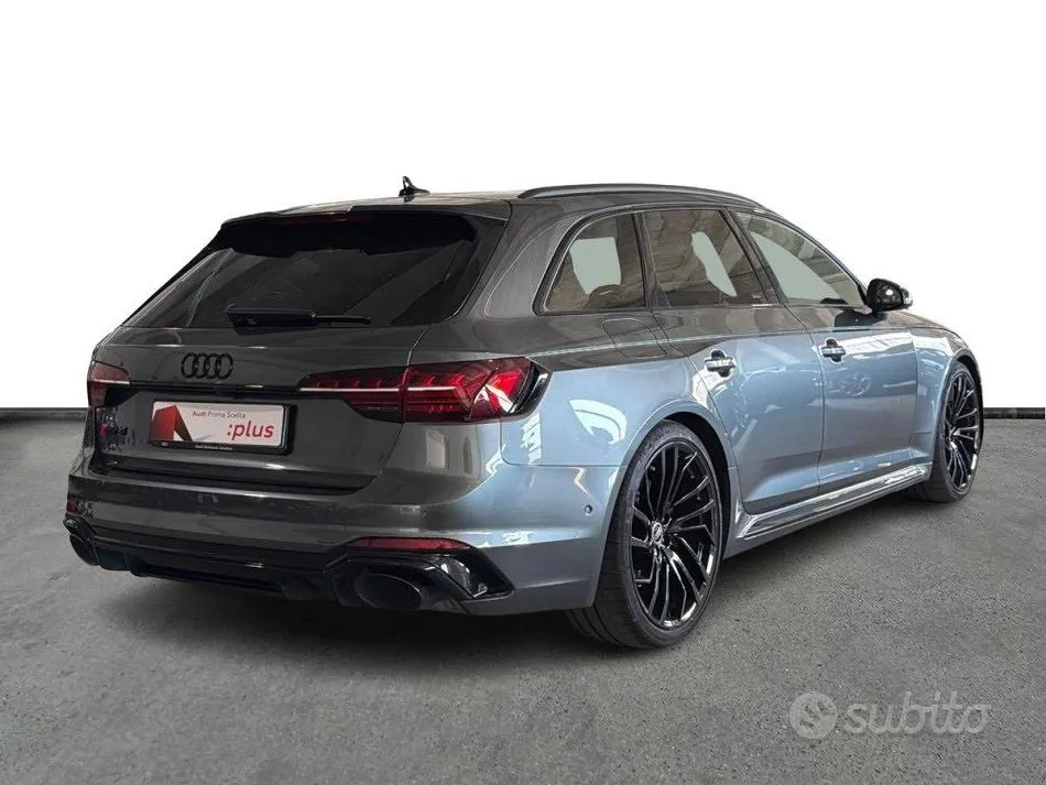 Audi Rs4 Avant 2023 photo 4