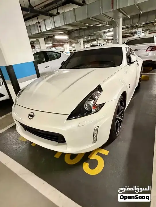 Nissan Z