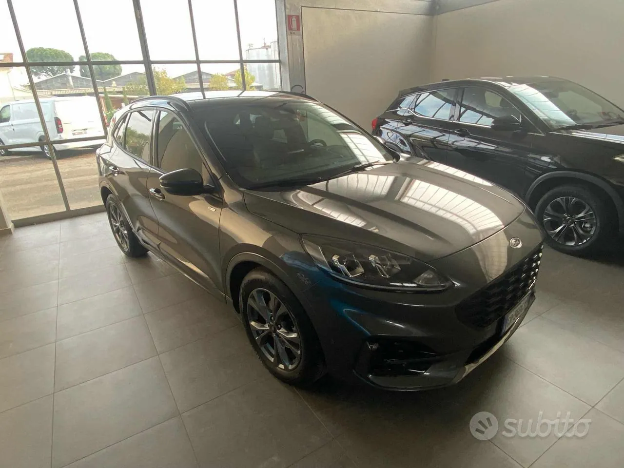 Ford Kuga 2023 photo 3