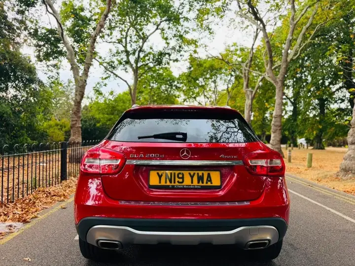 Mercedes-Benz Gla 2019 photo 5