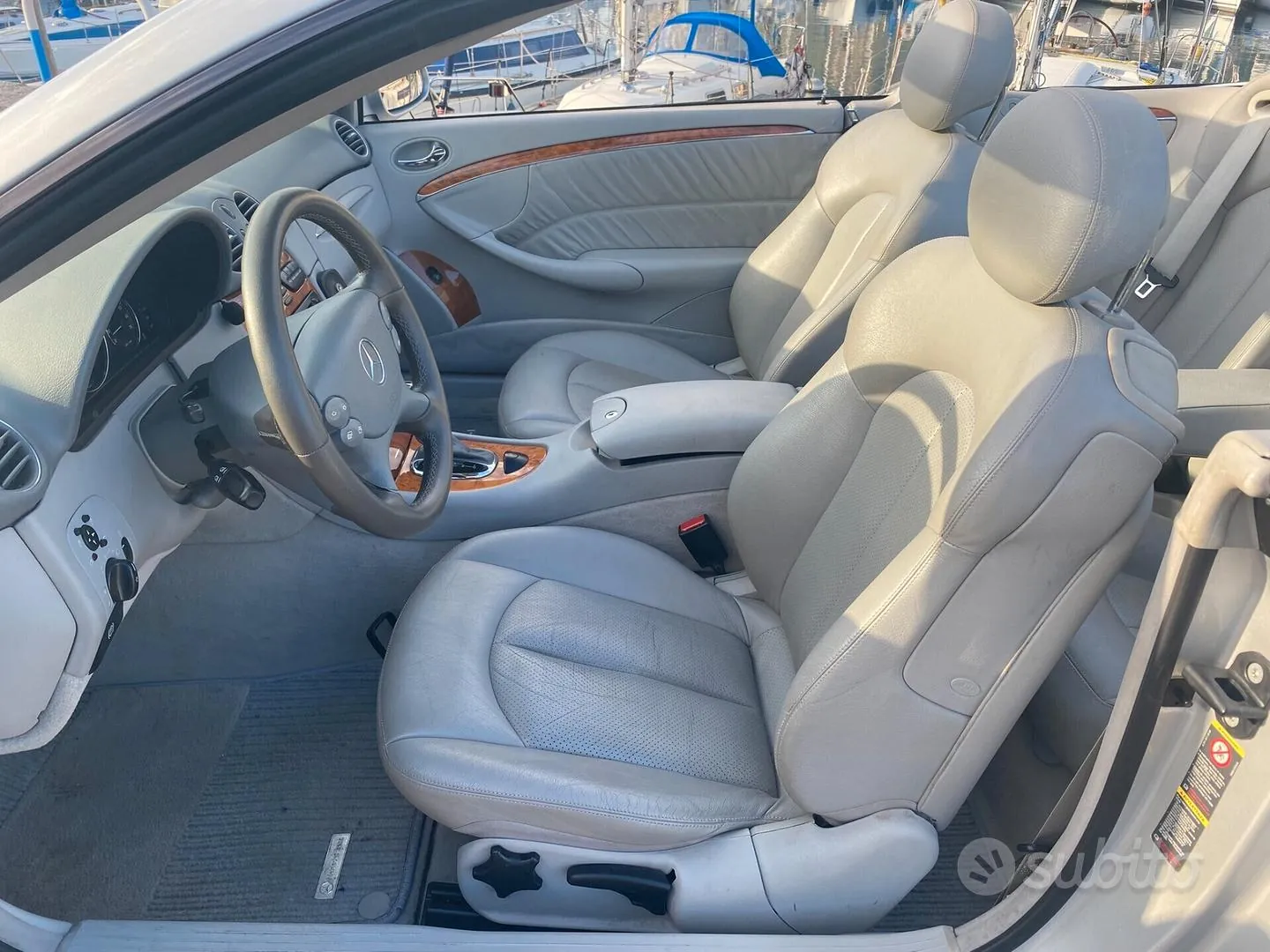 Mercedes-Benz Clk 200 Kompressor Cabrio 2003 photo 3