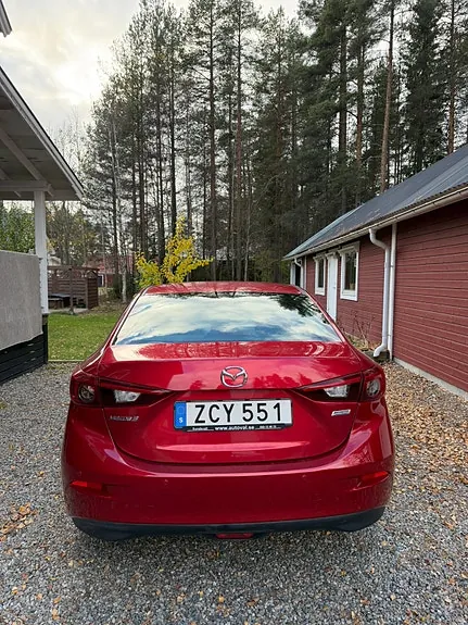 Mazda 3 2018 photo 3