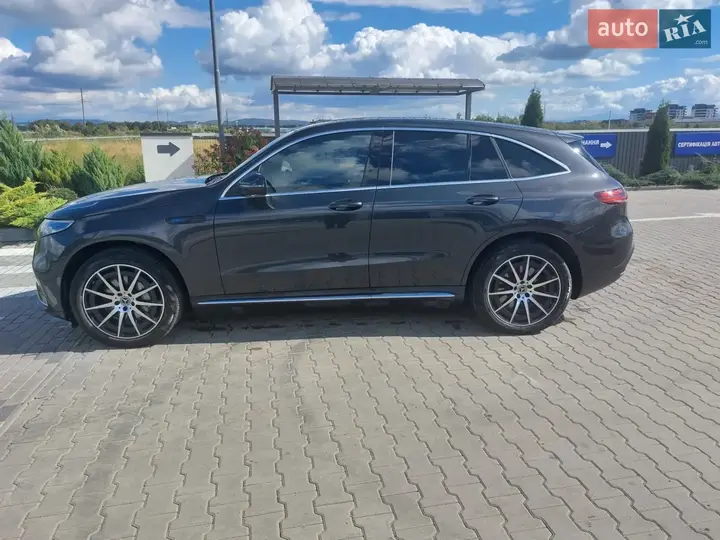 Mercedes-Benz Eqc 2021 photo 3