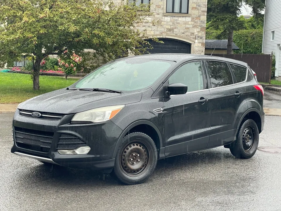 Ford Escape 2013 photo 2