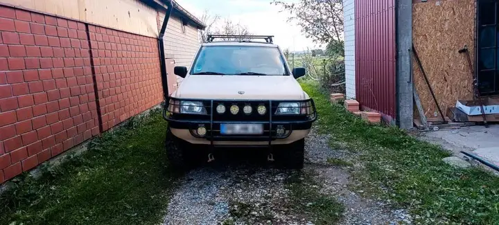 Opel Frontera