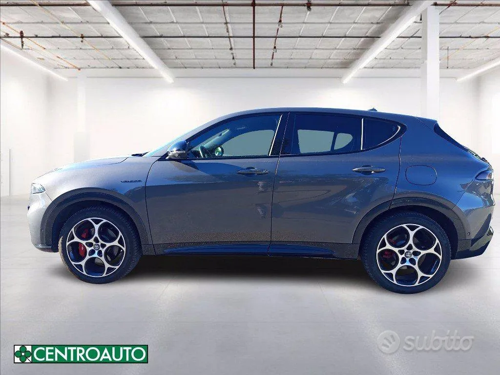 Alfa Romeo Tonale 2023 photo 4