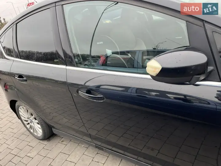 Ford C-Max 2012 photo 4