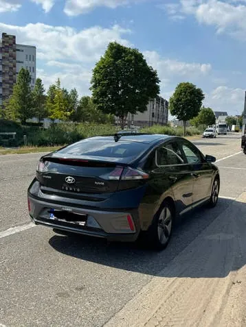 Hyundai Ioniq