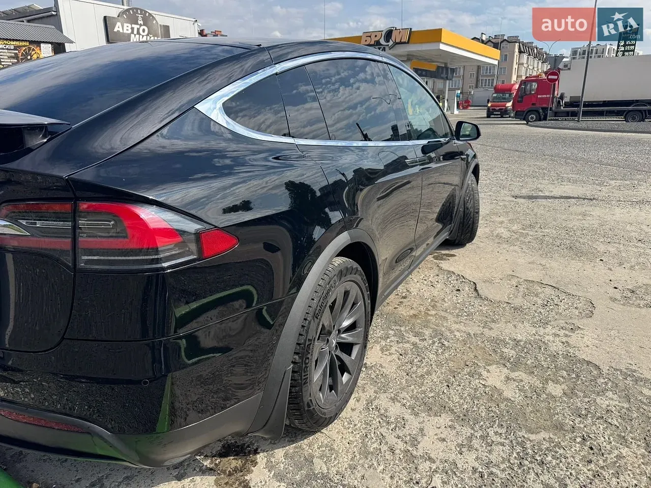 Tesla Model X 2018 photo 5