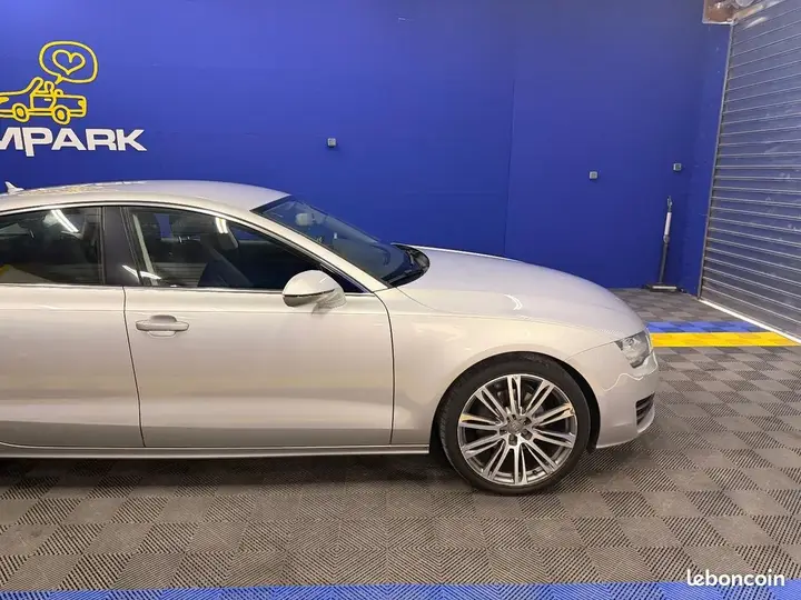 Audi A7 Sportback 2012 photo 2