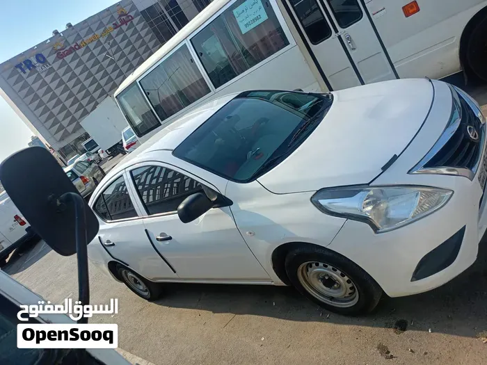 Nissan Sunny 2020 photo 4