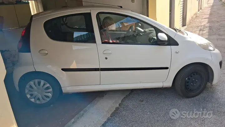 Peugeot 107