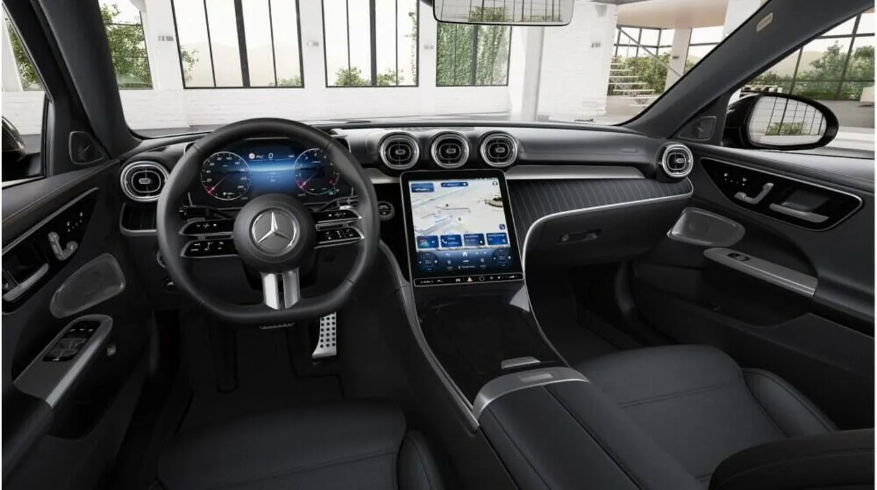 Mercedes-Benz C-Class photo 5
