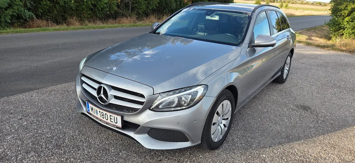 Mercedes-Benz C-Class 2015 photo 2