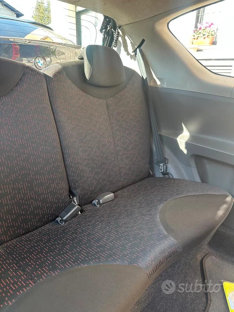 Peugeot 107 2009 photo 5