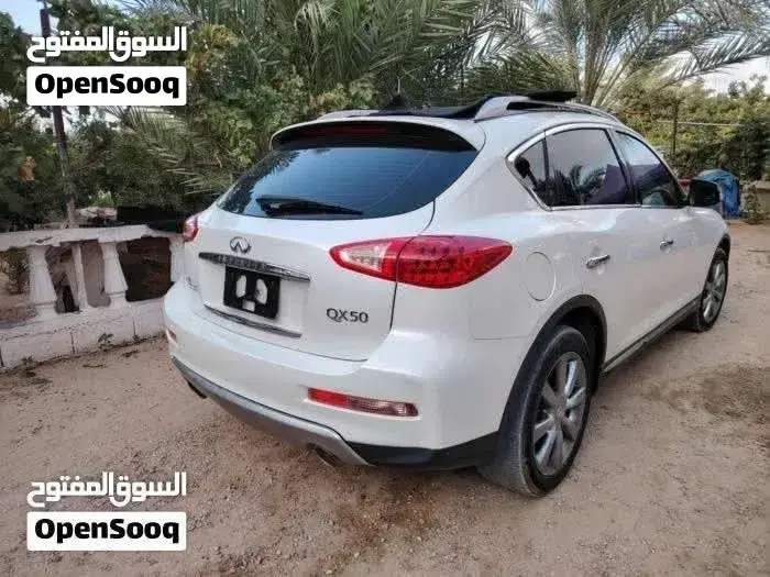 Infiniti Qx50 2016 photo 3