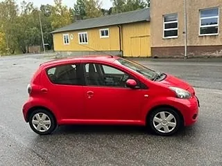 Toyota Aygo 2010 photo 4