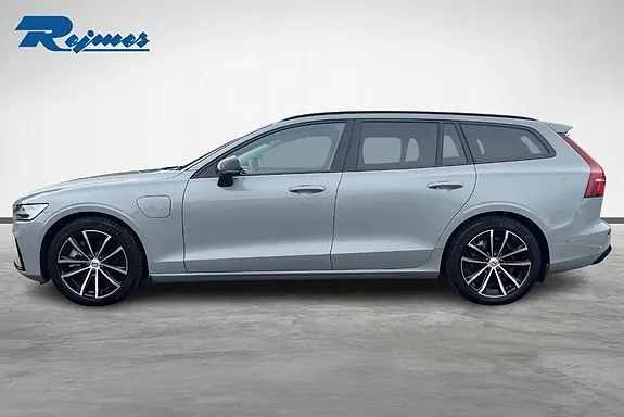 Volvo V60 2025 photo 3