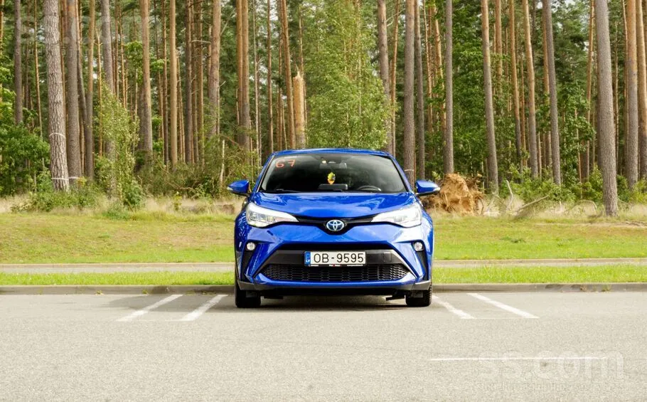 Toyota C-Hr 2021 photo 3