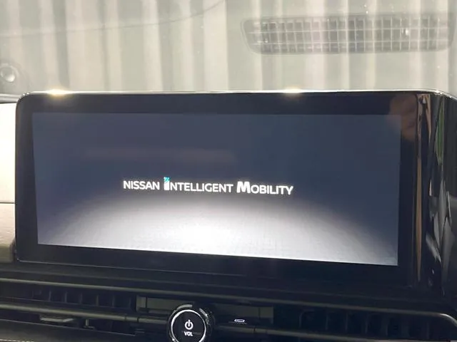 Nissan Serena 2026 photo 3