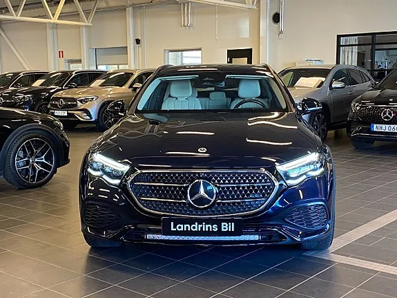 Mercedes-Benz E300 2024 photo 2
