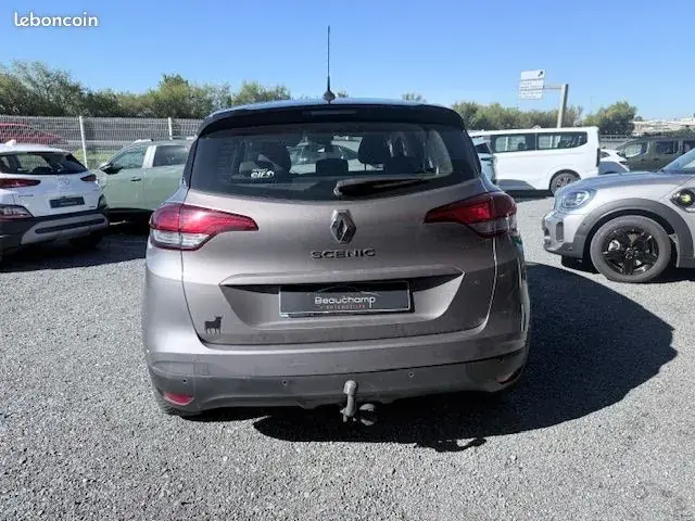Renault Scenic 2018 photo 4