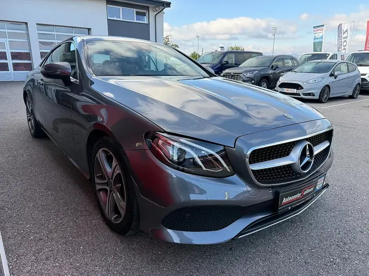 Mercedes-Benz E-Class 2019 photo 3