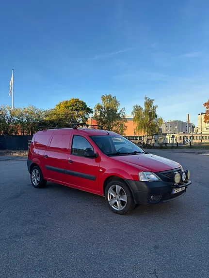 Dacia Logan 2012 photo 2