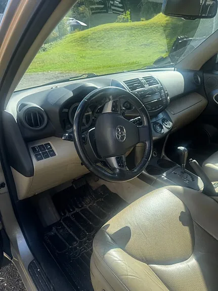 Toyota Rav4 2009 photo 3
