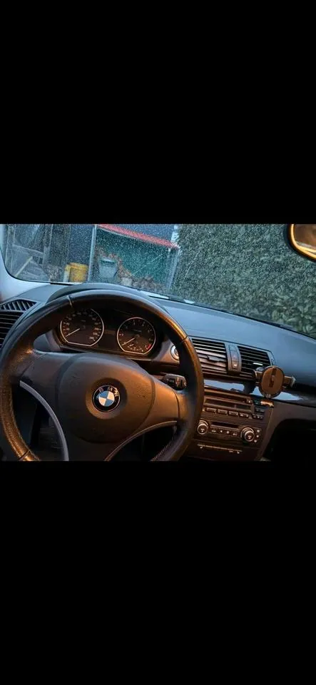 BMW E87 118I