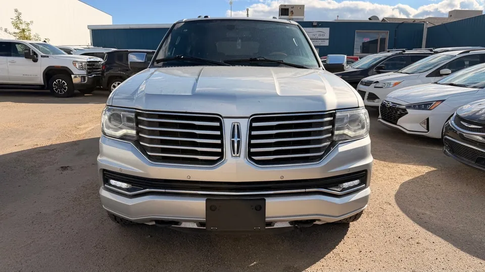 Lincoln Navigator 2017 photo 2