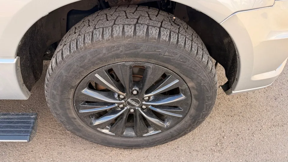 Lincoln Navigator 2017 photo 5