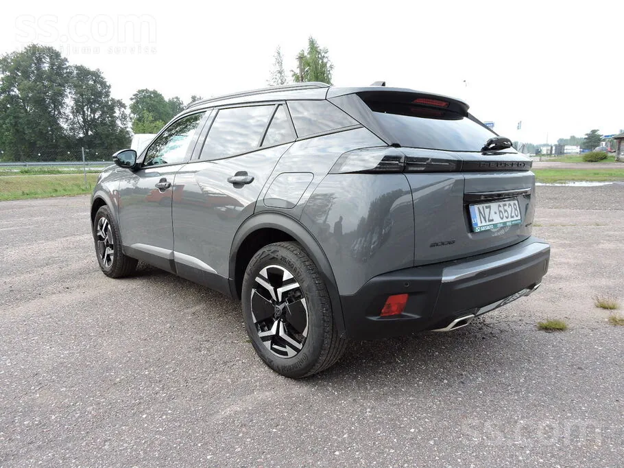 Peugeot 2008 2024 photo 3