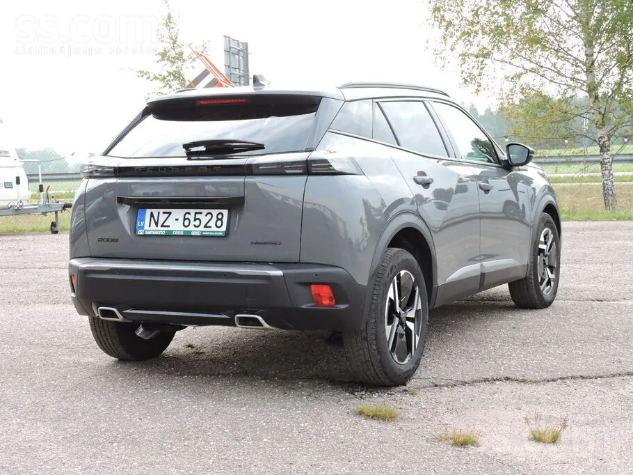 Peugeot 2008 2024 photo 4