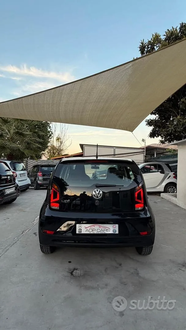 Volkswagen Up 2018 photo 3
