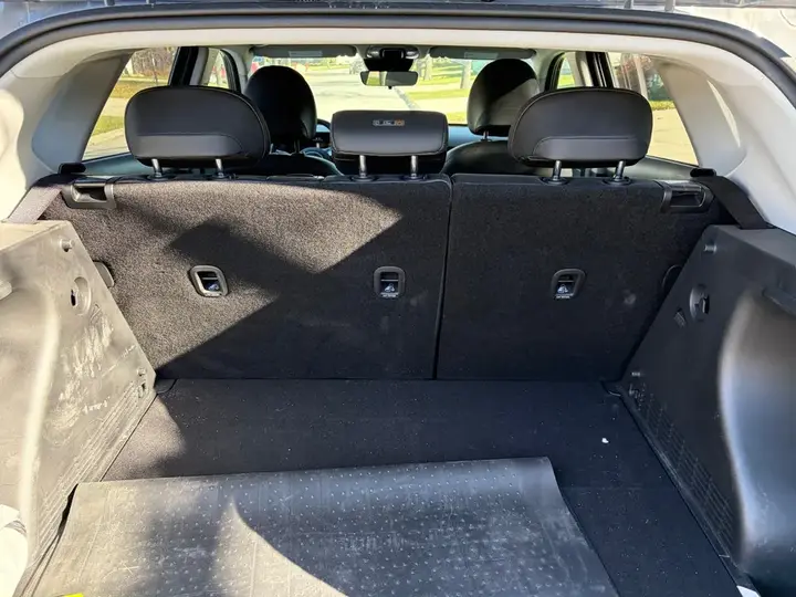 Hyundai Kona 2025 photo 4