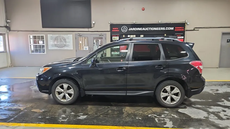 Subaru Forester 2016 photo 2