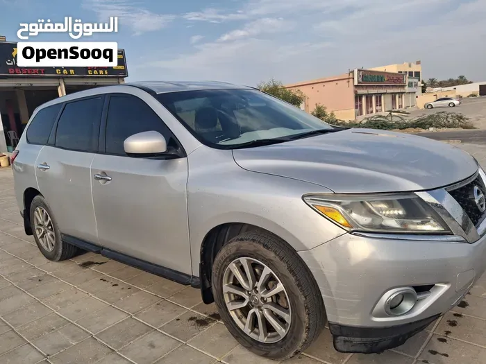 Nissan Pathfinder 2014 photo 4