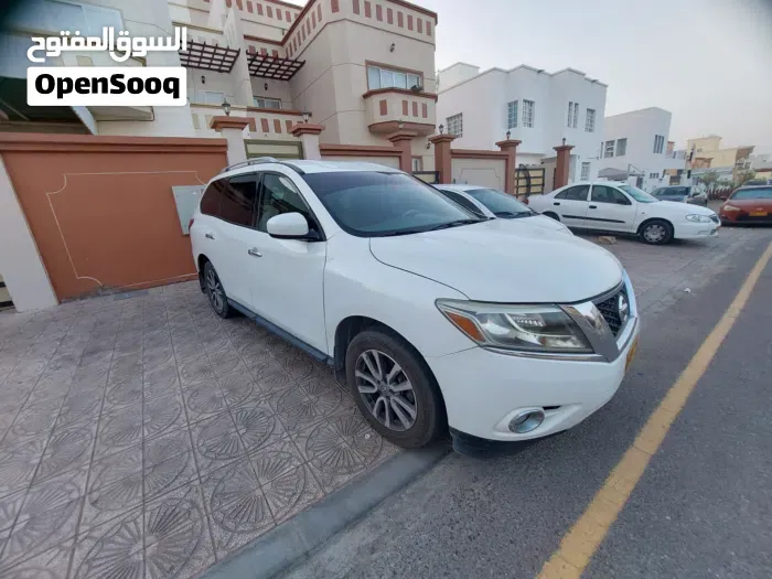 Nissan Pathfinder 2014 photo 5