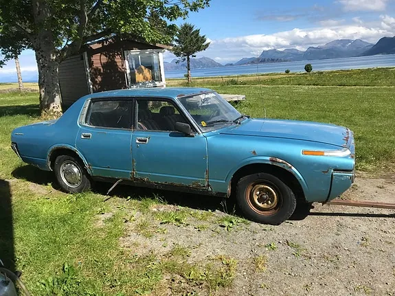 Toyota Crown 1972 photo 2