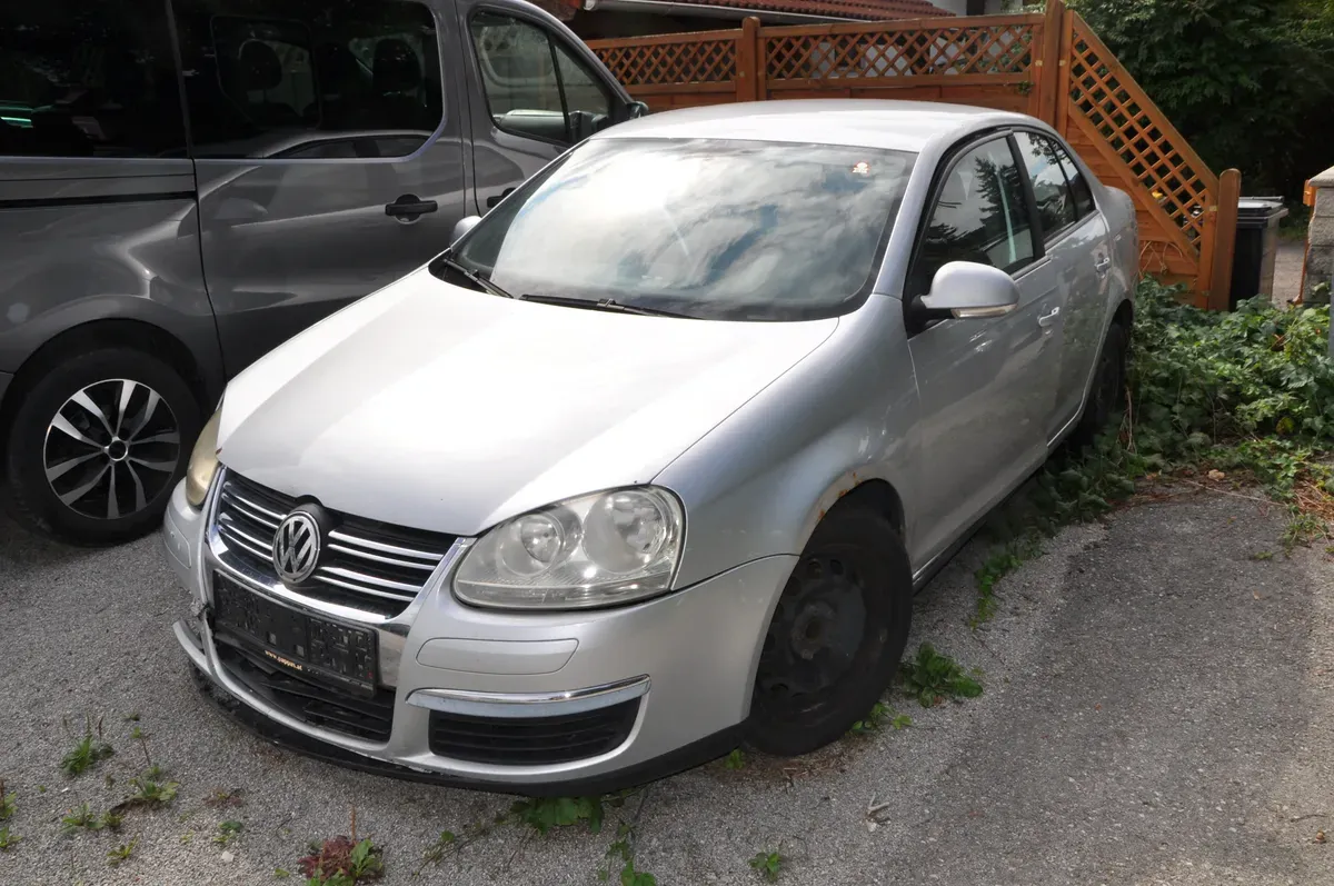 Volkswagen Jetta 2005 photo 3