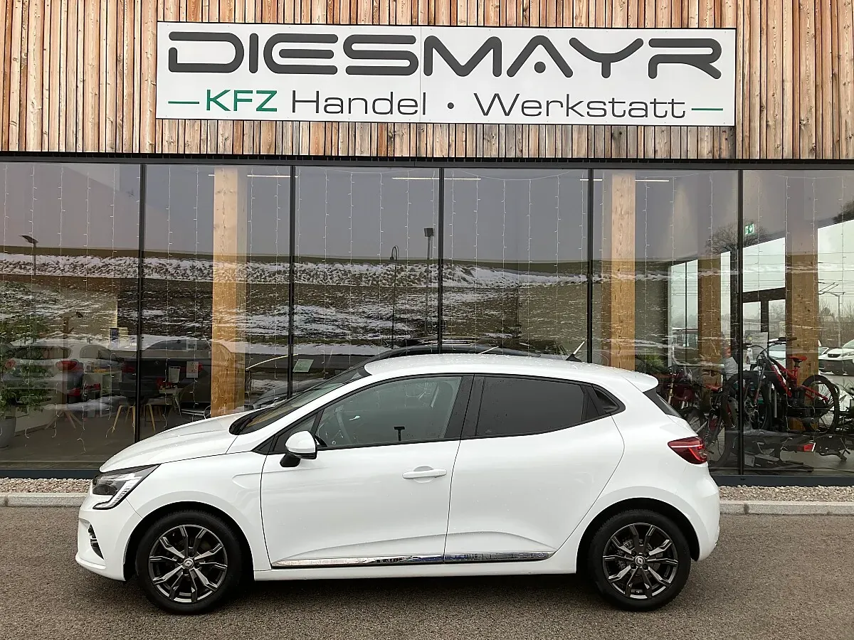Renault Clio 2021 photo 2