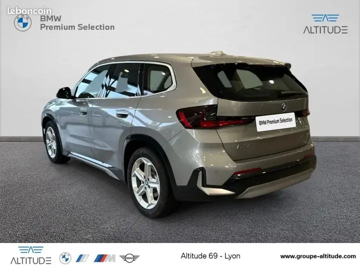 BMW X1 2023 photo 3